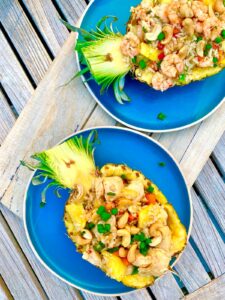 Read more about the article Gevulde ananas met garnalen of kip